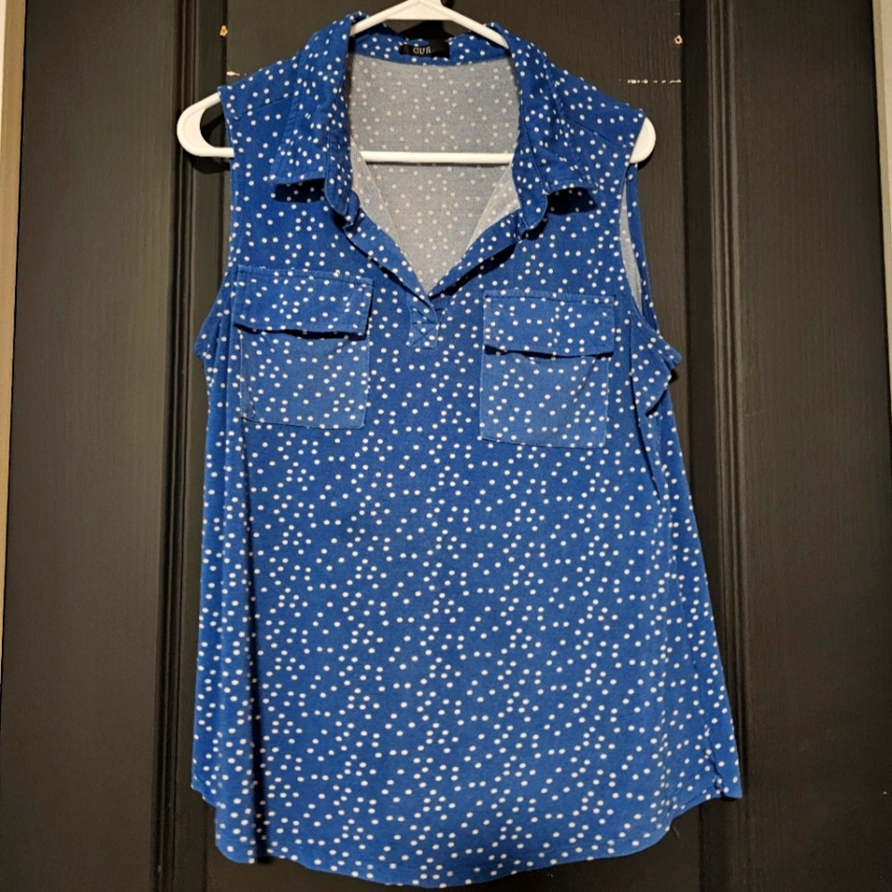 Womens polka dot sleeveless shirt with collar